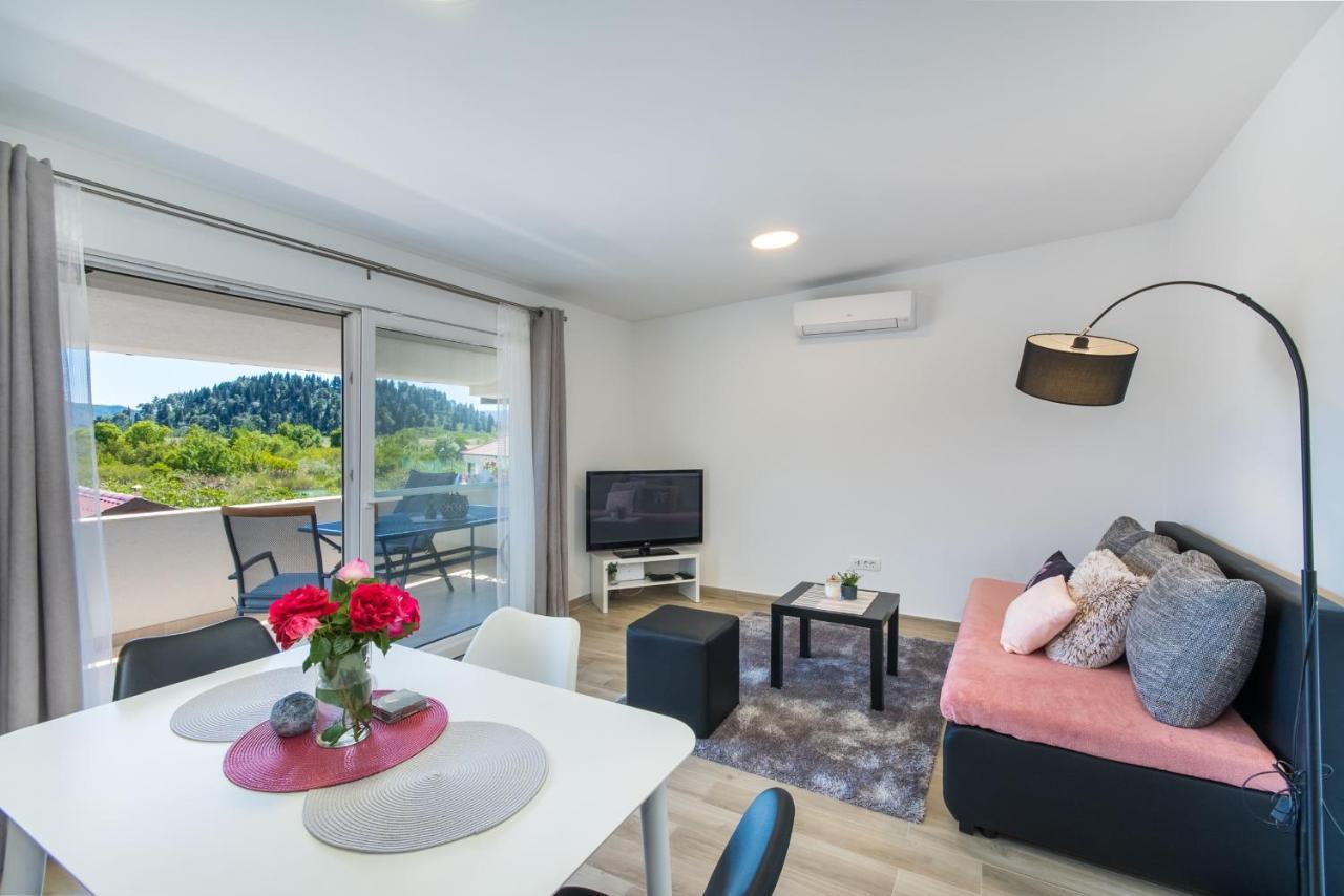 Apartment Finta Rogotin Εξωτερικό φωτογραφία