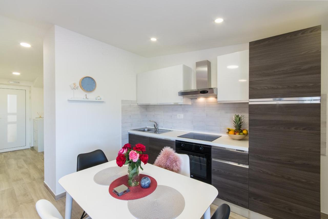 Apartment Finta Rogotin Εξωτερικό φωτογραφία